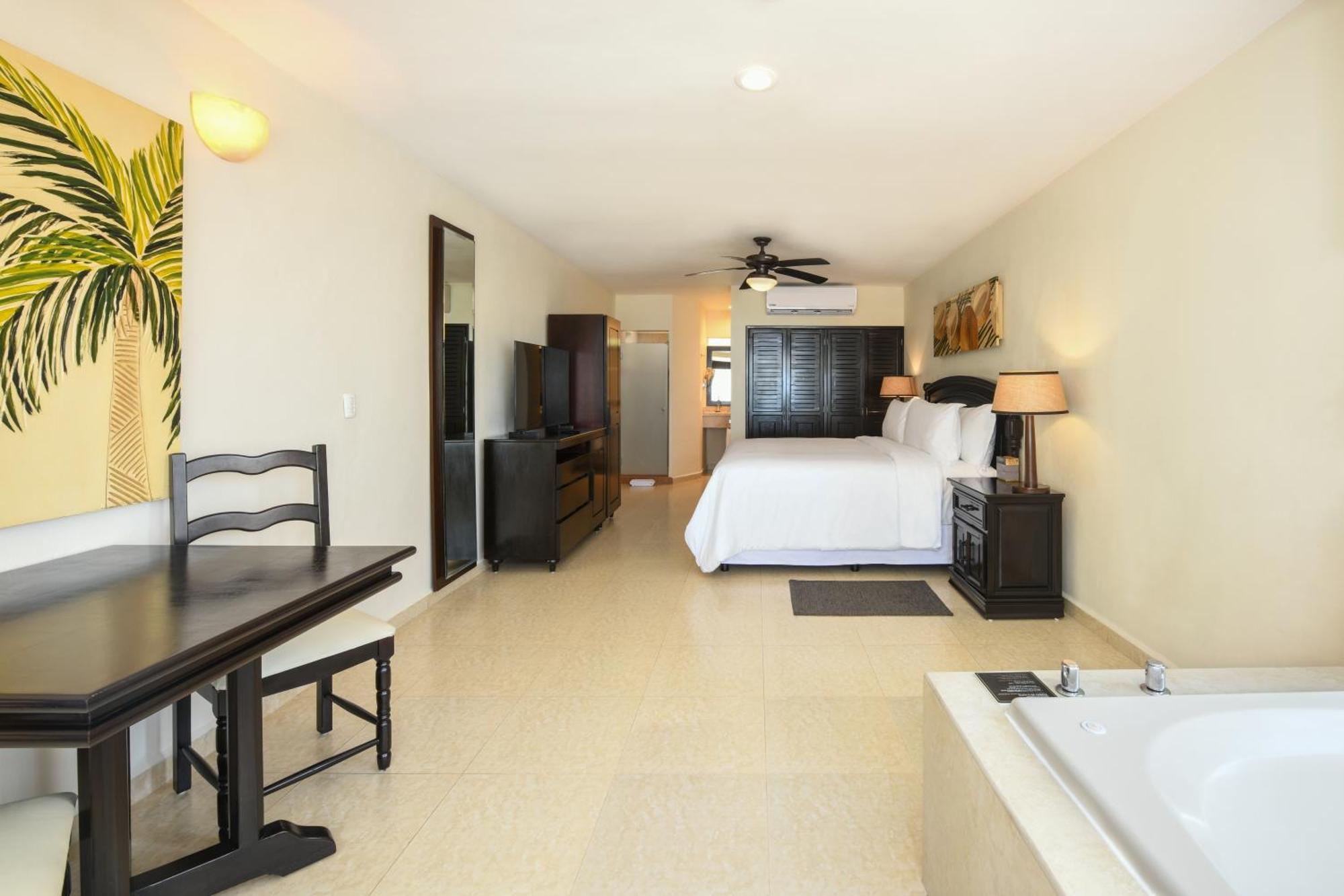 Hidden Beach Resort Au Naturel Adults Only Catamaran, Cenote & More Inclusive Акумал Екстериор снимка